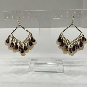 Kendra Scott Raven feather chandelier earrings new never worn 3” drop.